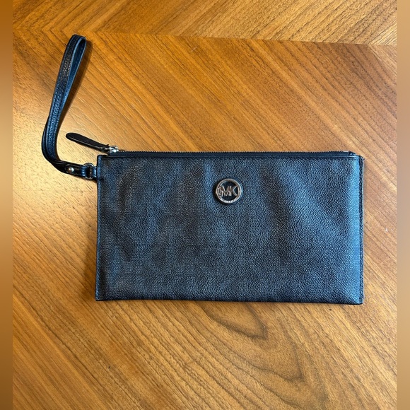 Michael Kors Handbags - Michael Kors Black Leather Clutch